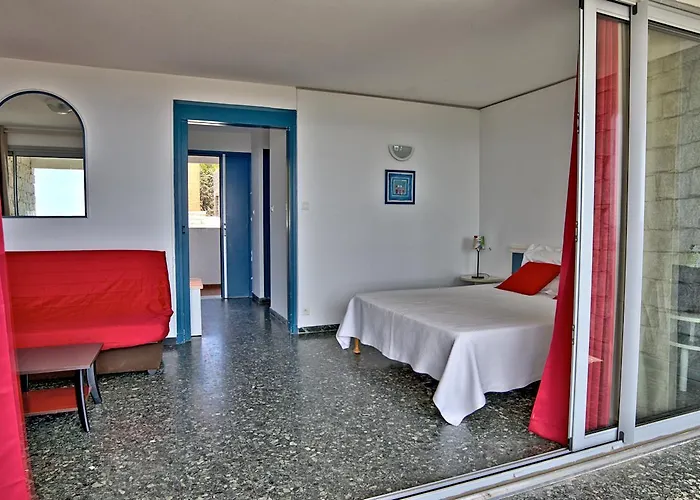 La Parata Hotel 2*
