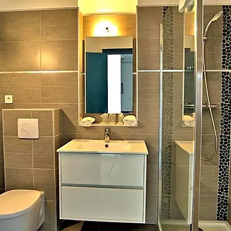 La Parata Hotel 2*